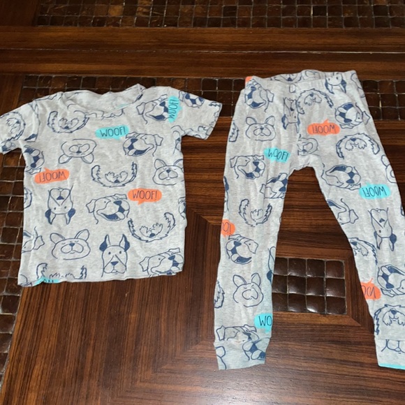 (5) pairs of carters pajamas - Picture 3 of 6